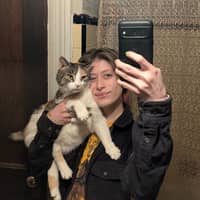 Sitter Profile Image: Clara F.