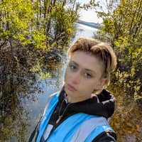 Sitter Profile Image: Clara F.