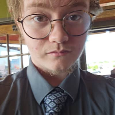 Sitter Profile Image: Oliver W.