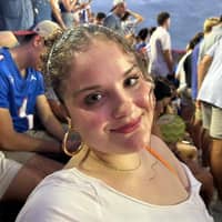 Sitter Profile Image: Julia C.