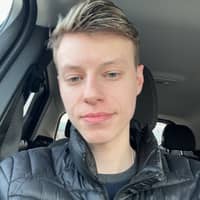 Sitter Profile Image: Robert R.