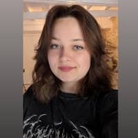 Photo de profil du pet sitter : lou y.