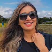Sitter Profile Image: Niyati S.