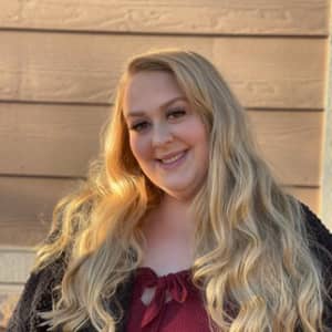 Sitter Profile Image: Madilynn L.
