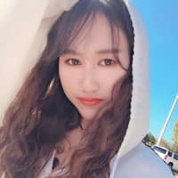 Sitter Profile Image: Xiaoyu D.
