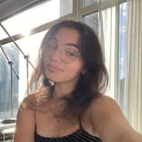 Sitter Profile Image: Arianna P.