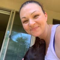 Sitter Profile Image: Deanna G.