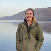 Sitter Profile Image: Lara E.