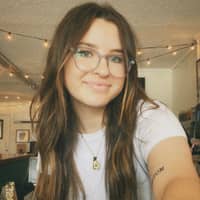 Sitter Profile Image: Kinsey C.