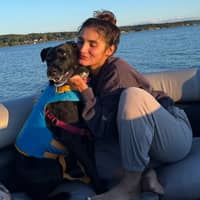 Sitter Profile Image: Rachael V.