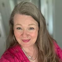 Sitter Profile Image: Stephanie W.