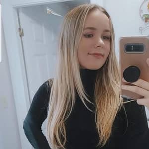 Sitter Profile Image: Anna A.