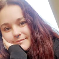 Sitter Profile Image: Holly T.