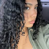 Sitter Profile Image: Yashira L.