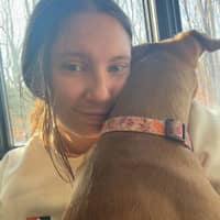 Sitter Profile Image: Eileene N.