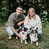 Sitter Profile Image: Madison & Joseph E.