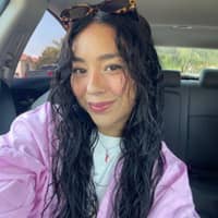 Sitter Profile Image: Danielle M.