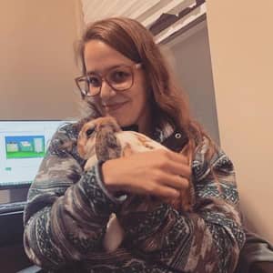 Sitter Profile Image: Isabel B.