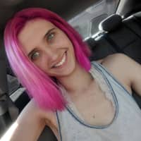 Sitter Profile Image: Emma B.