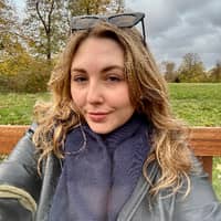 Sitter Profile Image: Deanna T.