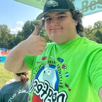 Sitter Profile Image: Jonathan A.