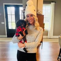 Sitter Profile Image: Lindsie G.