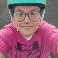 Sitter Profile Image: Andrea V.