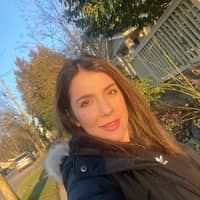 Sitter Profile Image: Zohreh S.