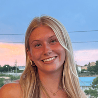 Sitter Profile Image: Makenna H.