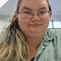 Sitter Profile Image: SHAUNTE S.