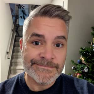 Sitter Profile Image: Shawn M.