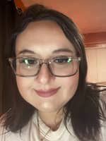 Sitter Profile Image: Angelica D.