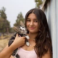 Sitter Profile Image: Suellen Tiegan W.