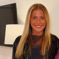 Sitter Profile Image: Ava Y.