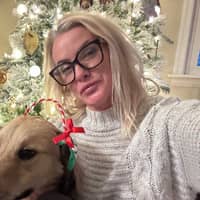 Sitter Profile Image: Nicole M.