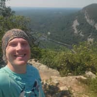 Sitter Profile Image: Evan E.