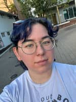 Sitter Profile Image: Lillie O.
