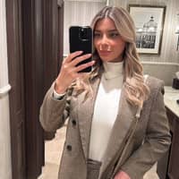 Sitter Profile Image: Aleksandra I.