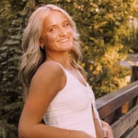 Sitter Profile Image: maevyn r.