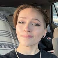 Sitter Profile Image: Madelyn S.