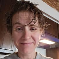 Sitter Profile Image: Erin F.