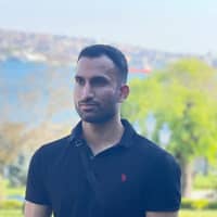 Sitter Profile Image: Sharoz L.