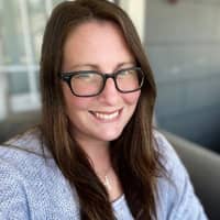 Sitter Profile Image: Laura K.