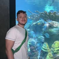 Sitter Profile Image: Maksim S.