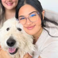 Sitter Profile Image: Analaura B.