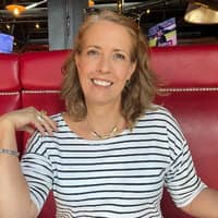 Sitter Profile Image: Mary L.