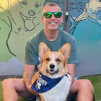 Sitter Profile Image: Aron J.