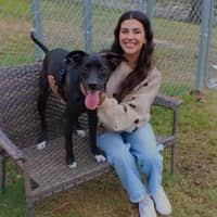 Sitter Profile Image: Isabel G.