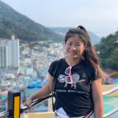 Sitter Profile Image: Shing D.