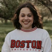 Sitter Profile Image: Olivia H.